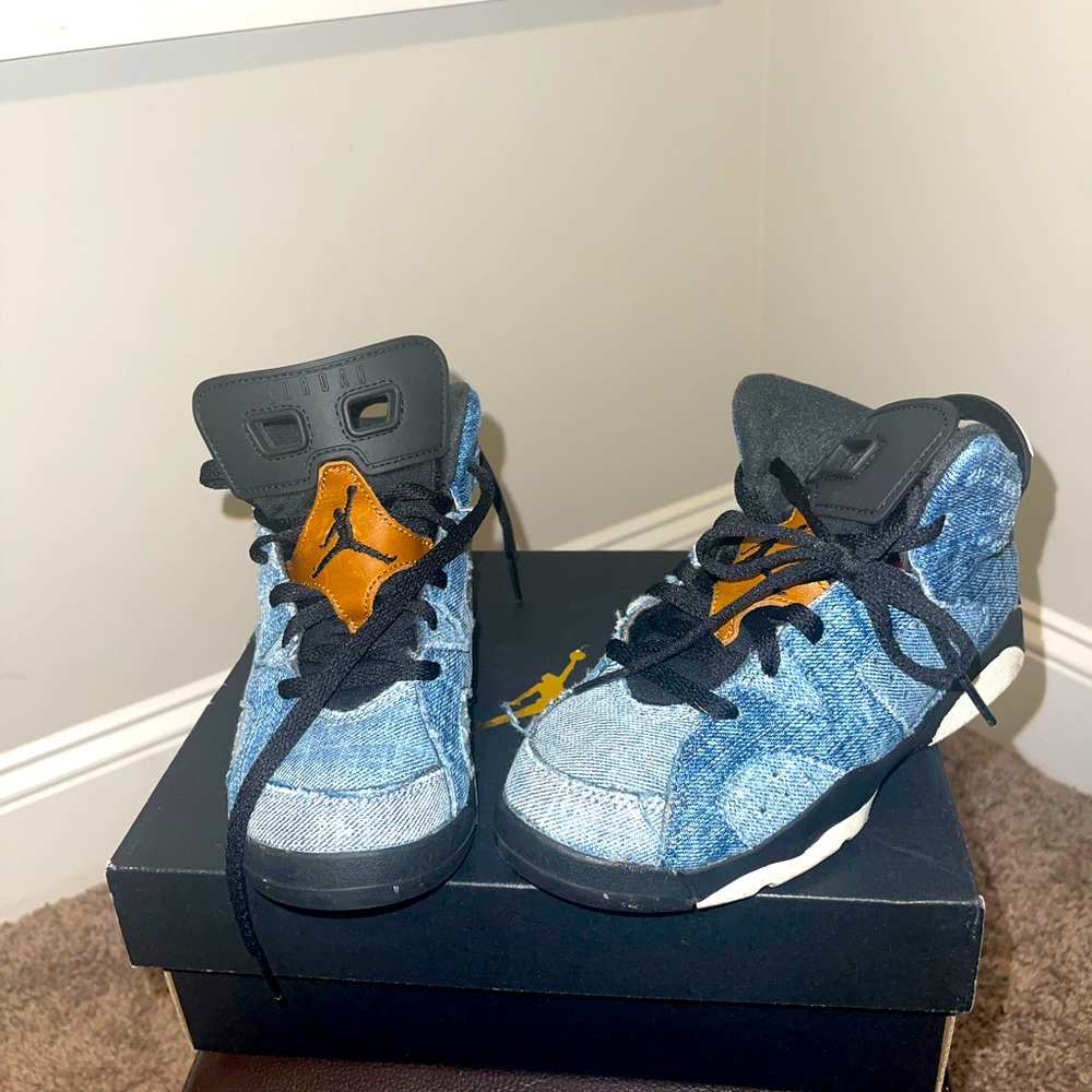 Jordan 6 Retro